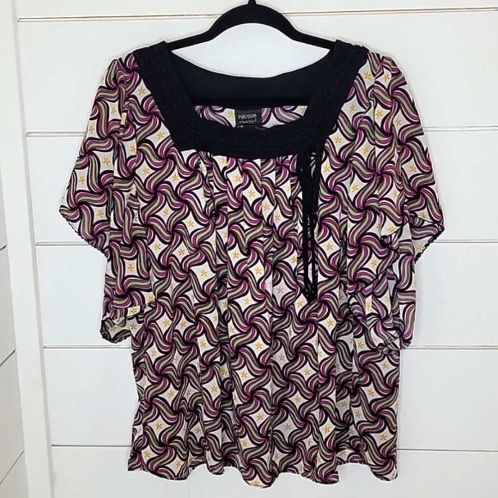 NICOLE by Nicole Miller xl flowy short sleeve blouse